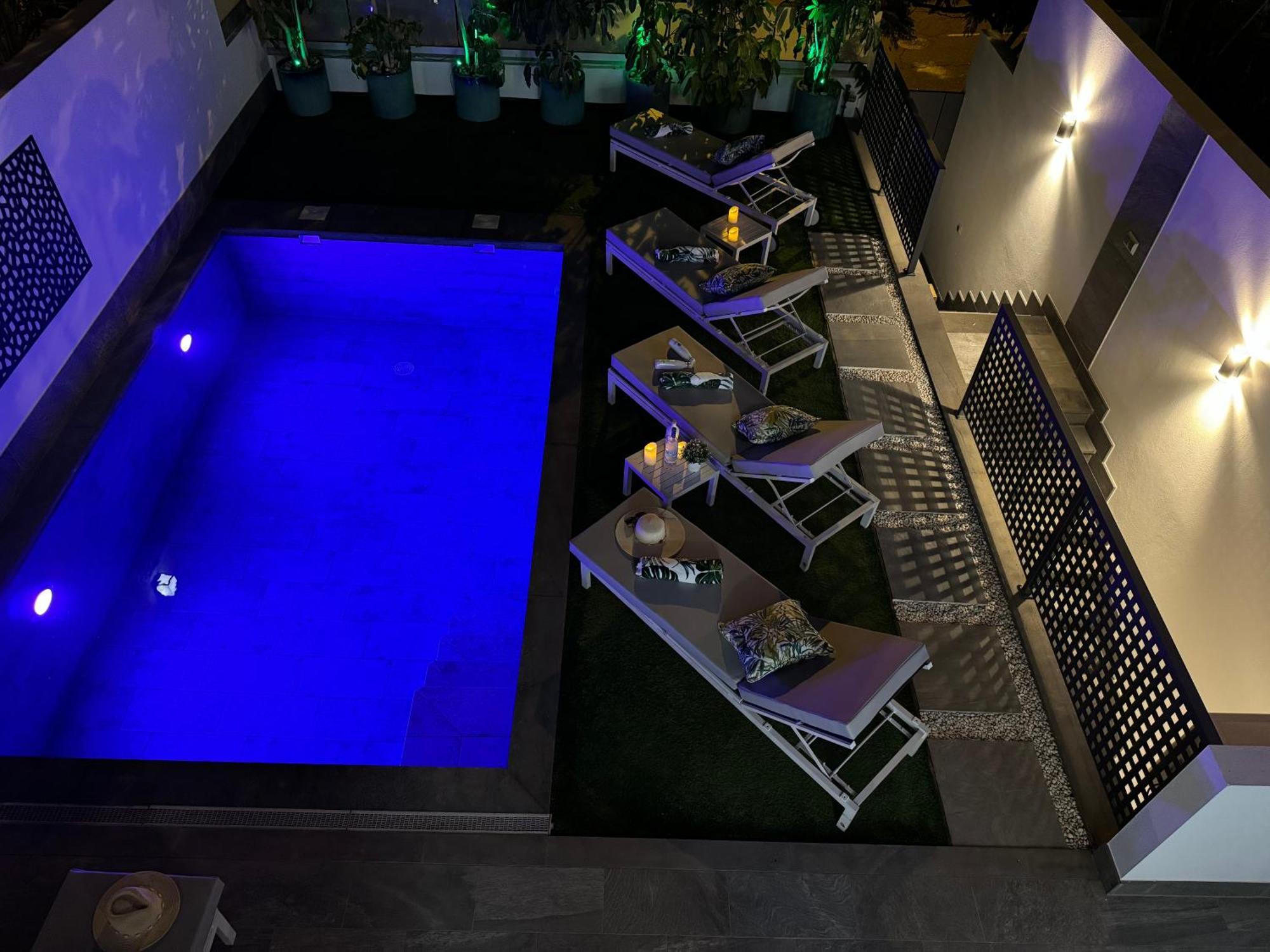 Welcome To Villa Bali A Luxurious Modern Getaway Los Cristianos  Kültér fotó
