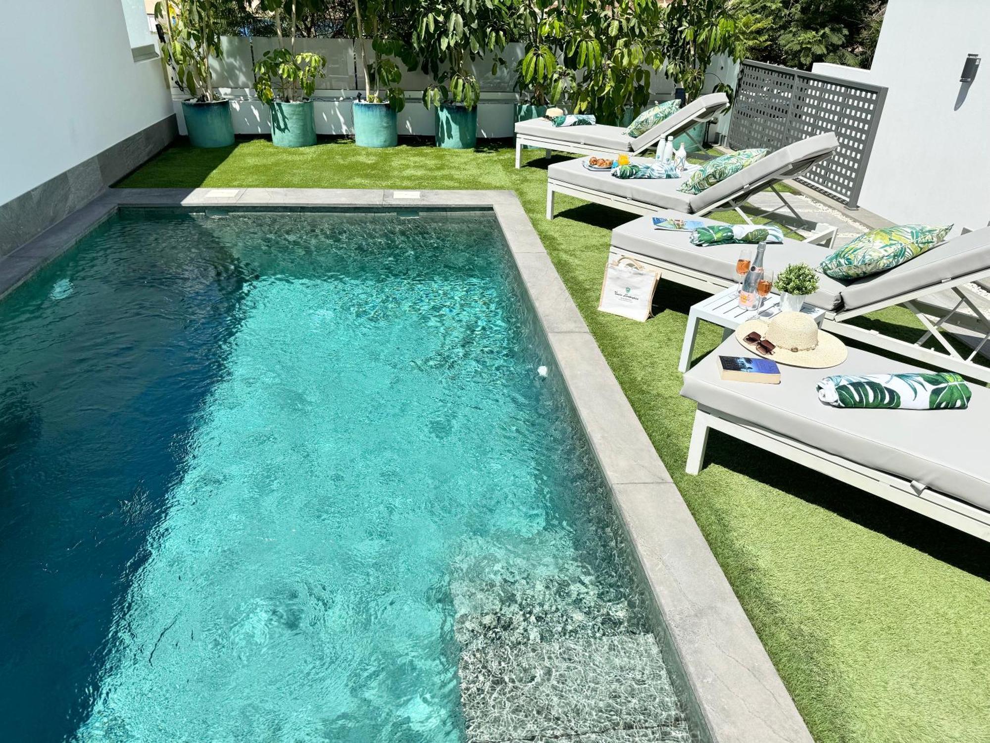 Welcome To Villa Bali A Luxurious Modern Getaway Los Cristianos  Kültér fotó
