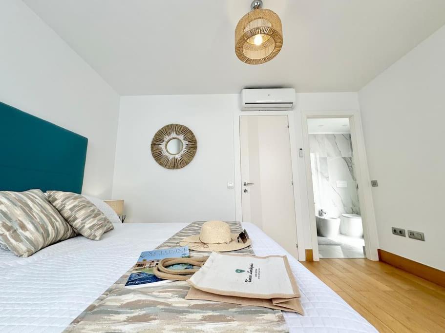 Welcome To Villa Bali A Luxurious Modern Getaway Los Cristianos  Kültér fotó