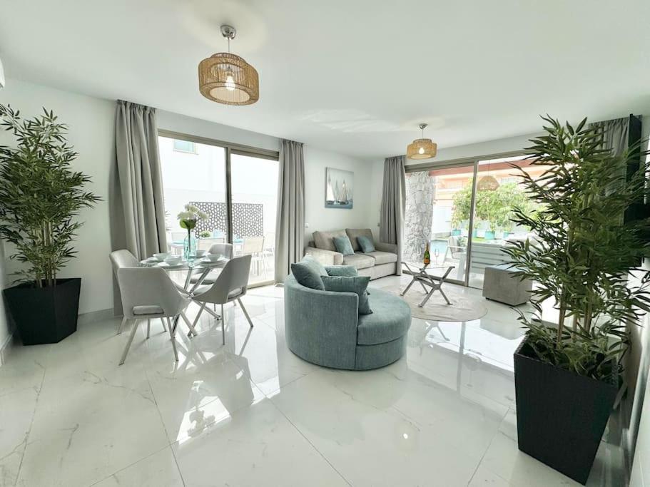 Welcome To Villa Bali A Luxurious Modern Getaway Los Cristianos  Kültér fotó